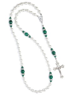 Freshwater Pearls, Deep Green Malachite, Strass rings. Sterling Silver. Freshwater Pearls, Deep Green Malachite, Strass rings. Sterling Silver.