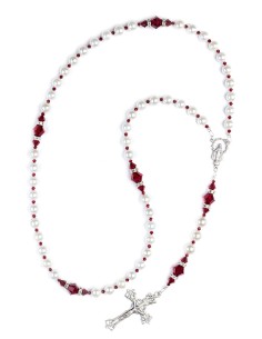 Freshwater Pearls, Siam Red Swarovski Crystals, Strass rings. Sterling Silver. 2