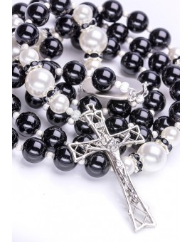 Black Onyx, Freshwater White Pearls, Sterling Silver 925 precious Crucifix and Center